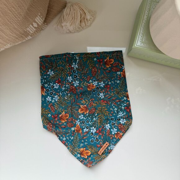 Dog Bandana - Picture 1 of 2